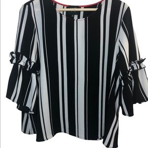 W5 Black/White Stripe Ruffle Top L